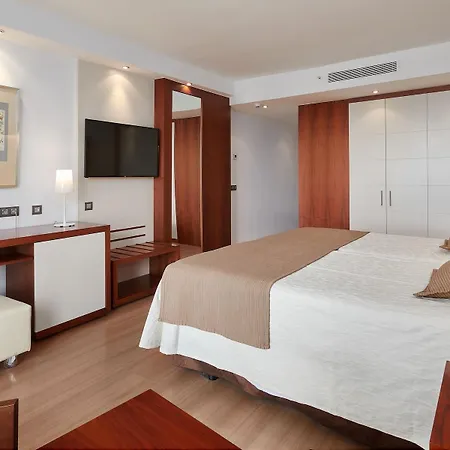 Hipotels Cala Millor Park Hotel