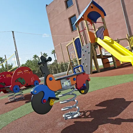 卡拉米洛公园时尚酒店