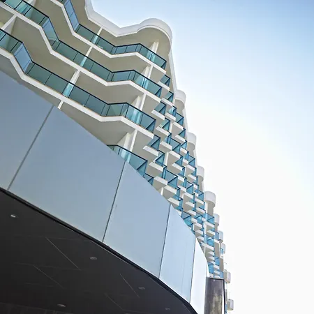 卡拉米洛公园时尚酒店 4* 卡拉米洛