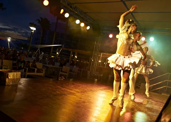 מלון Hipotels Park קאלה מילור